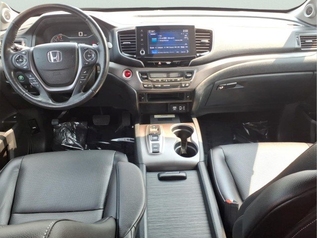 Certified Used 2023 Crystal Black Pearl Honda AWD RTL-E image 16
