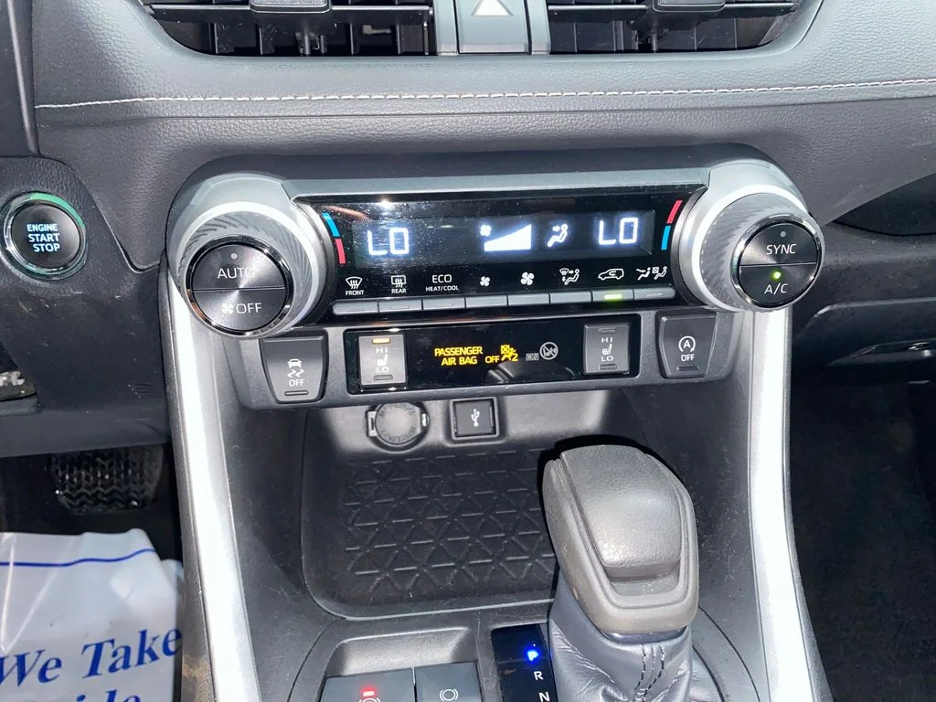 Used 2022 Black Toyota XLE image 25