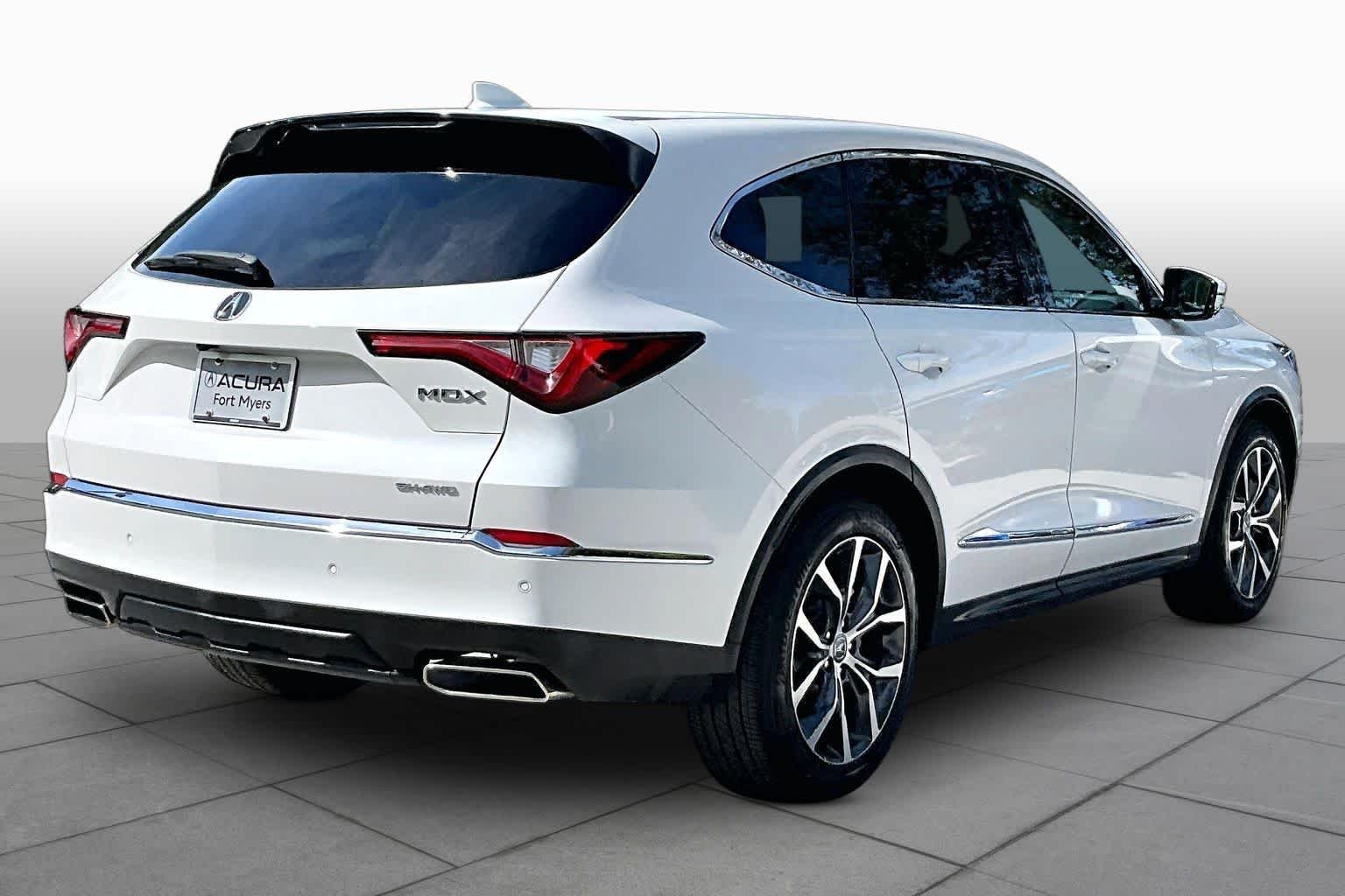 Used 2023 Platinum White Pearl Acura w/Technology Package image 13