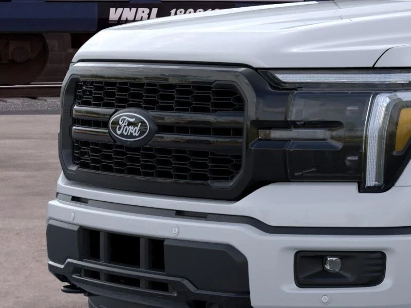 New 2026 White Ford 4X4 CREW LARIAT image 17