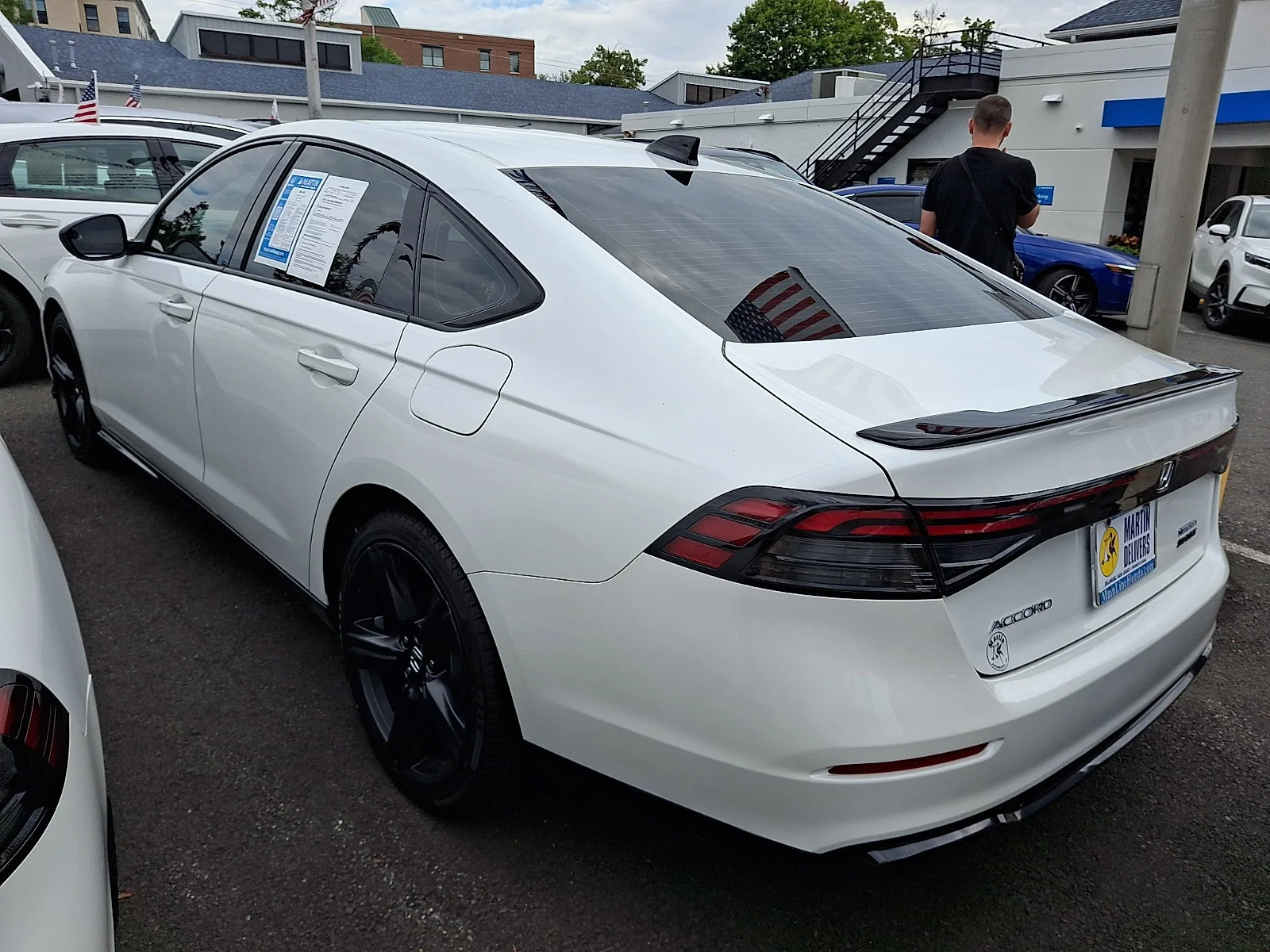Used 2025 Platinum White Pearl Honda Sport-L image 4