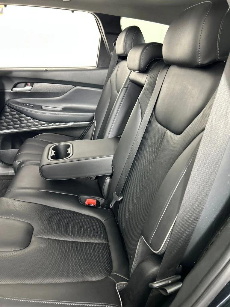 Used 2022 Black Hyundai Limited image 13