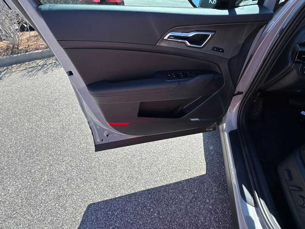 New 2026 Wolf Gray Kia X-Line image 10