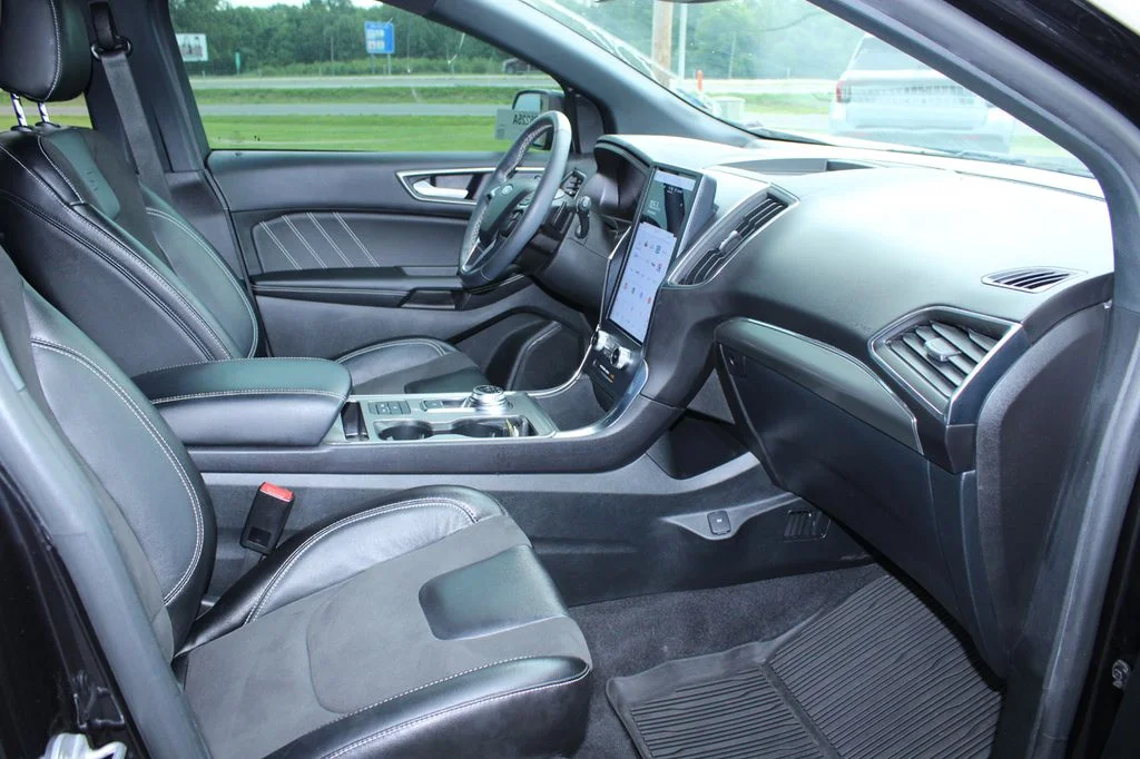 Used 2024 Black Metallic Ford ST image 29