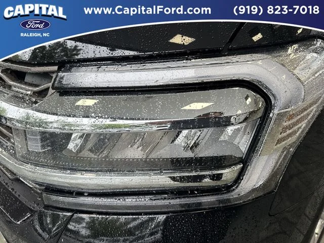 Used 2022 Black Ford King Ranch image 11