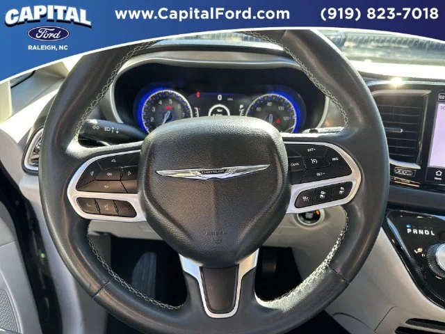 Used 2023 Black Chrysler Touring L image 24