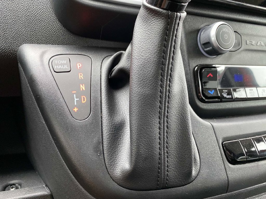 Used 2025 Red Ram High Roof image 31
