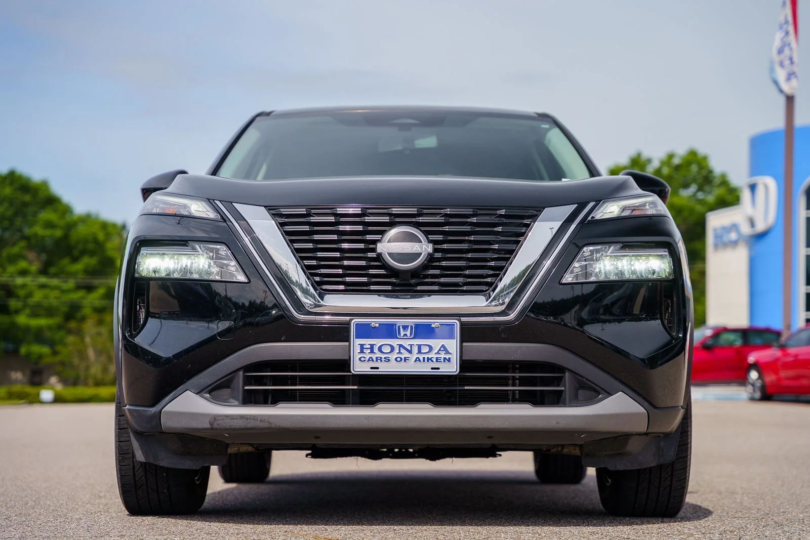 Used 2023 Black Nissan SV image 1
