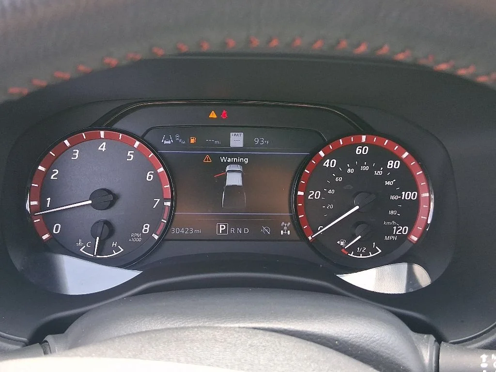 Used 2025 Black Nissan PRO-4X image 8
