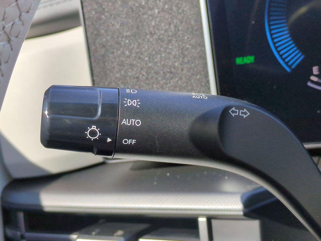 2026 Hyundai Santa Fe SE - Photo 28