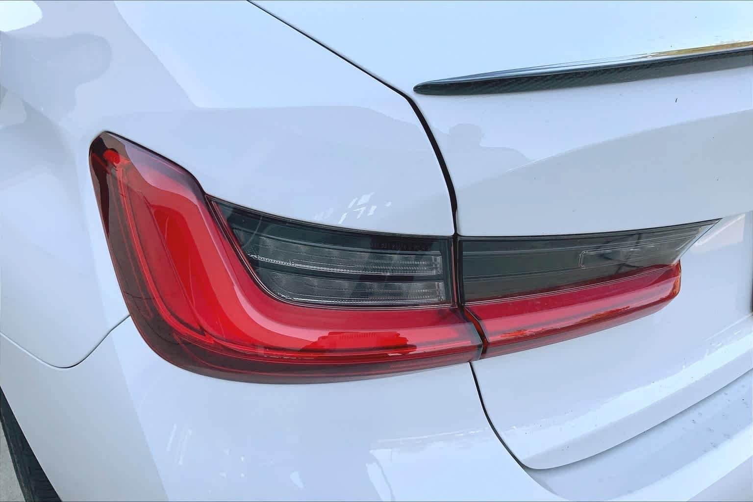 Used 2020 Alpine White BMW 330i xDrive image 27