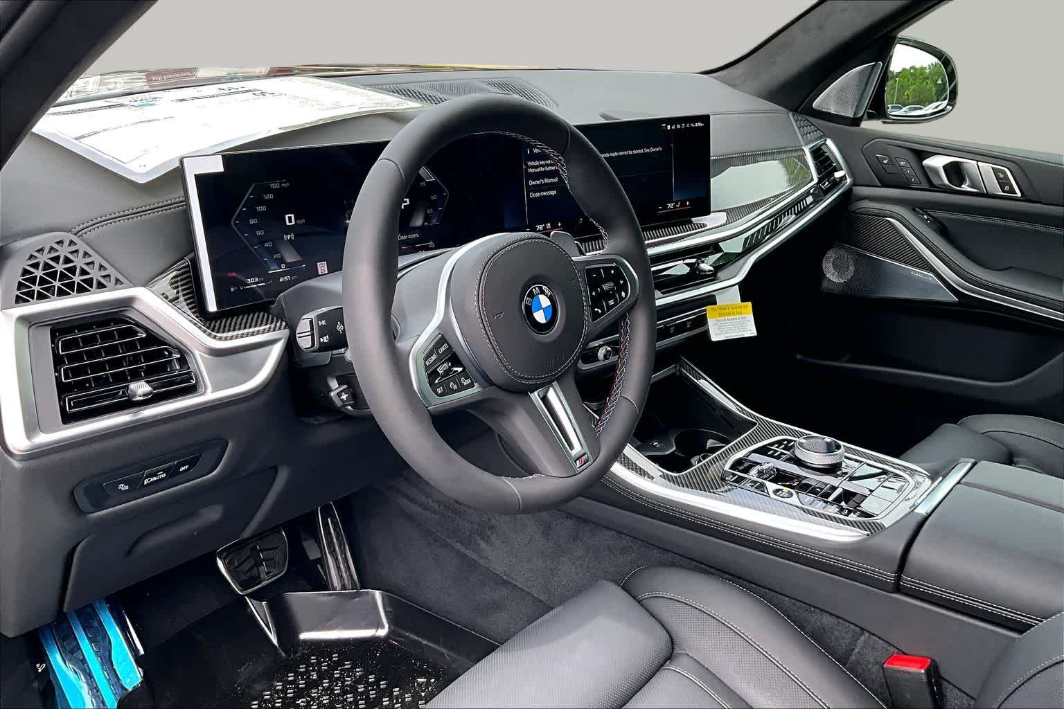2026 BMW X5 M60i - Photo 9