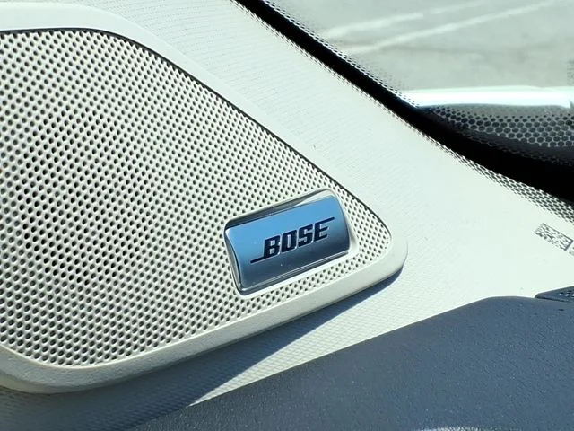 Used 2023 White Nissan Platinum image 23