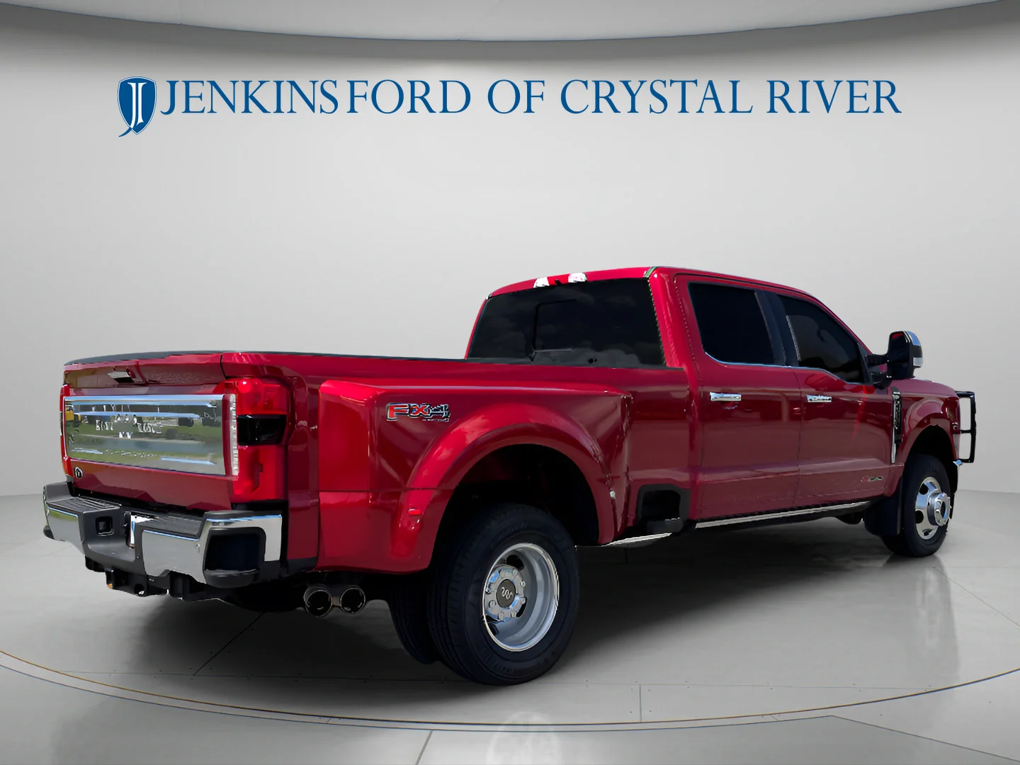 Used 2024 Red Metallic Ford King Ranch image 5