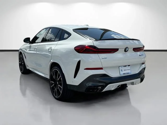 New 2027 Alpine White BMW M60i image 5