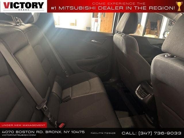 Used 2022 Gray Chevrolet LT image 16