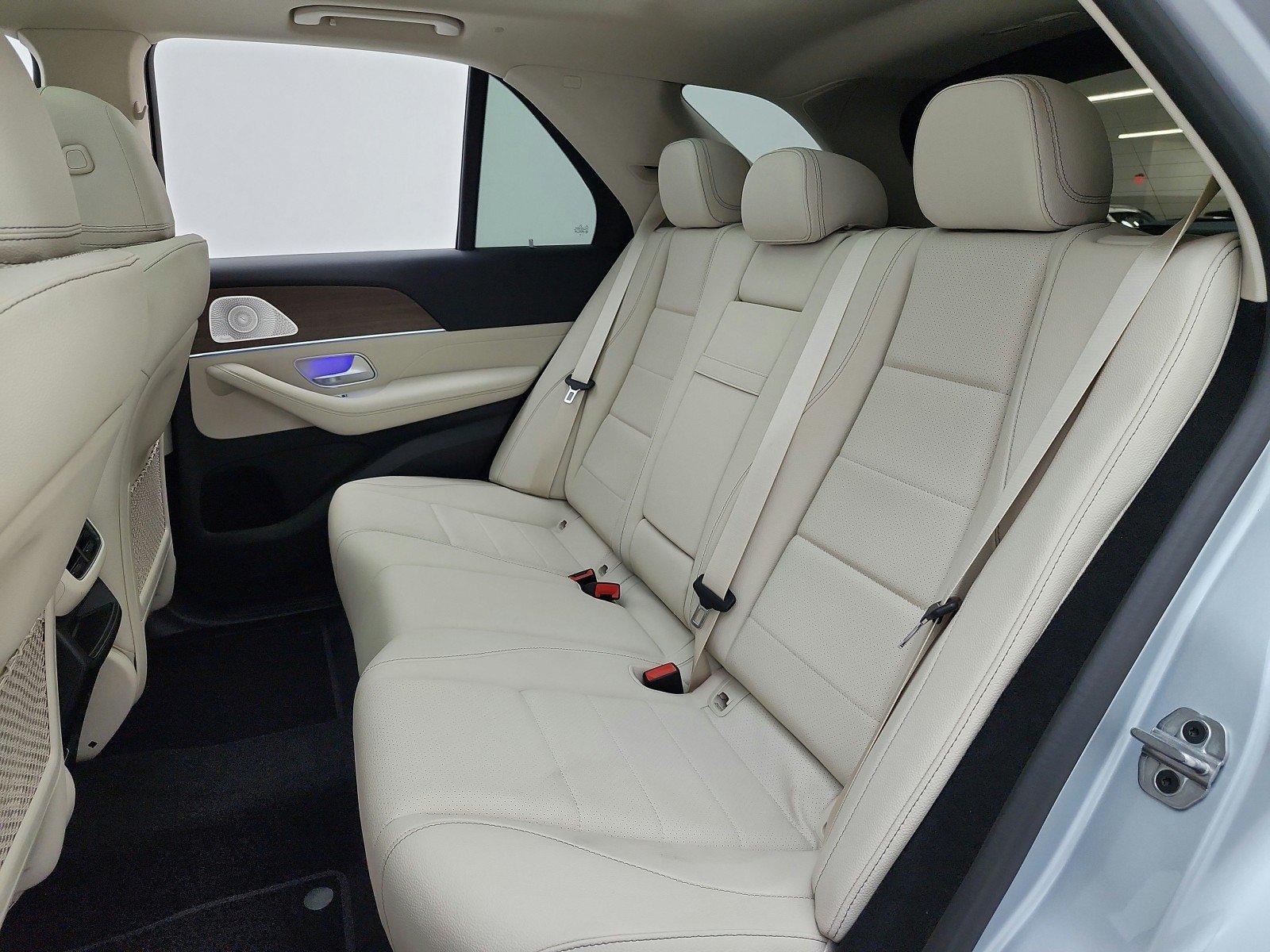 New 2026 Cirrus Silver Metallic Mercedes-Benz GLE 450 4MATIC® SUV image 41