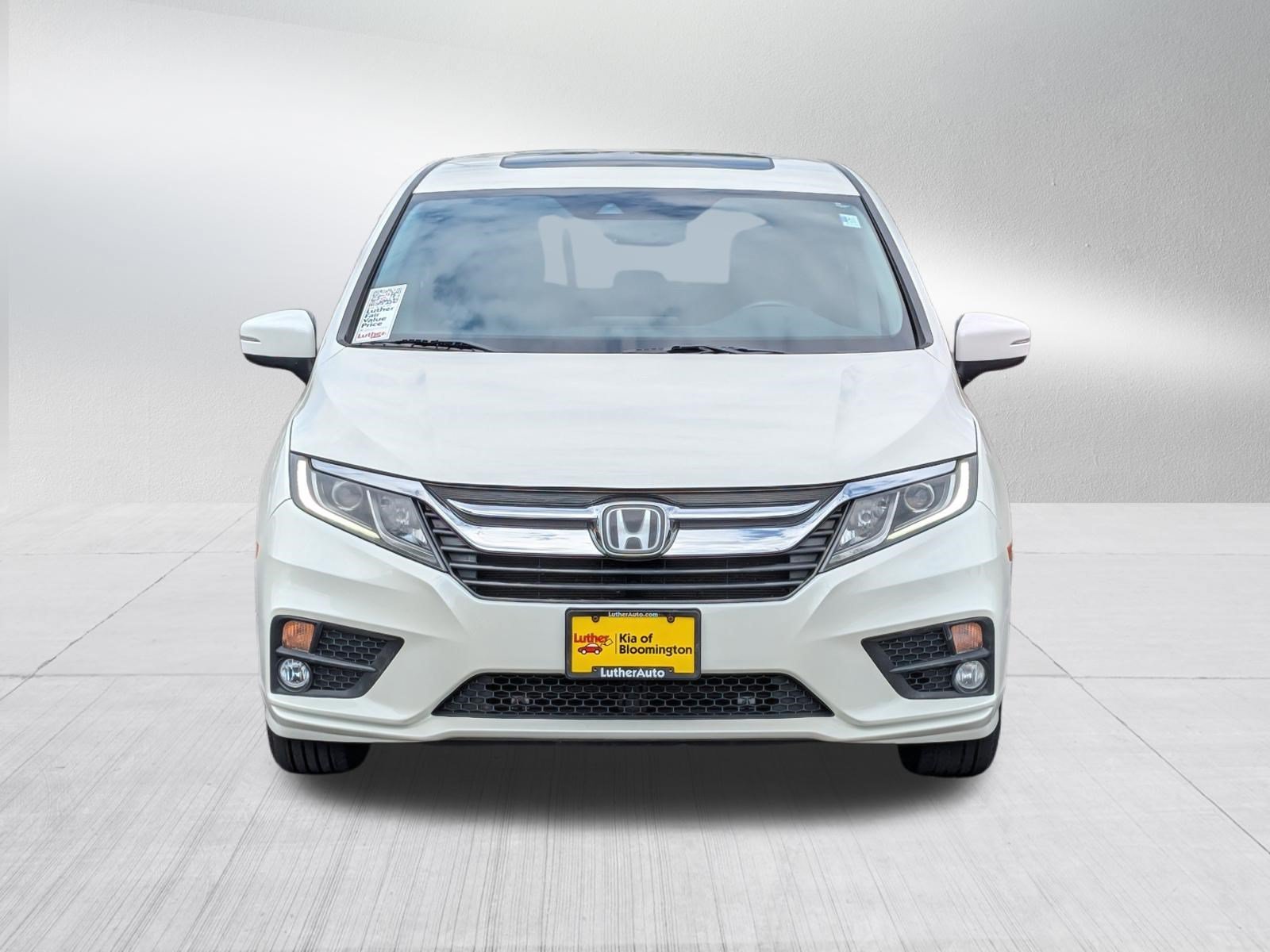 Used 2018 Honda Odyssey EX-L with VIN 5FNRL6H7XJB084687 for sale in Bloomington, Minnesota