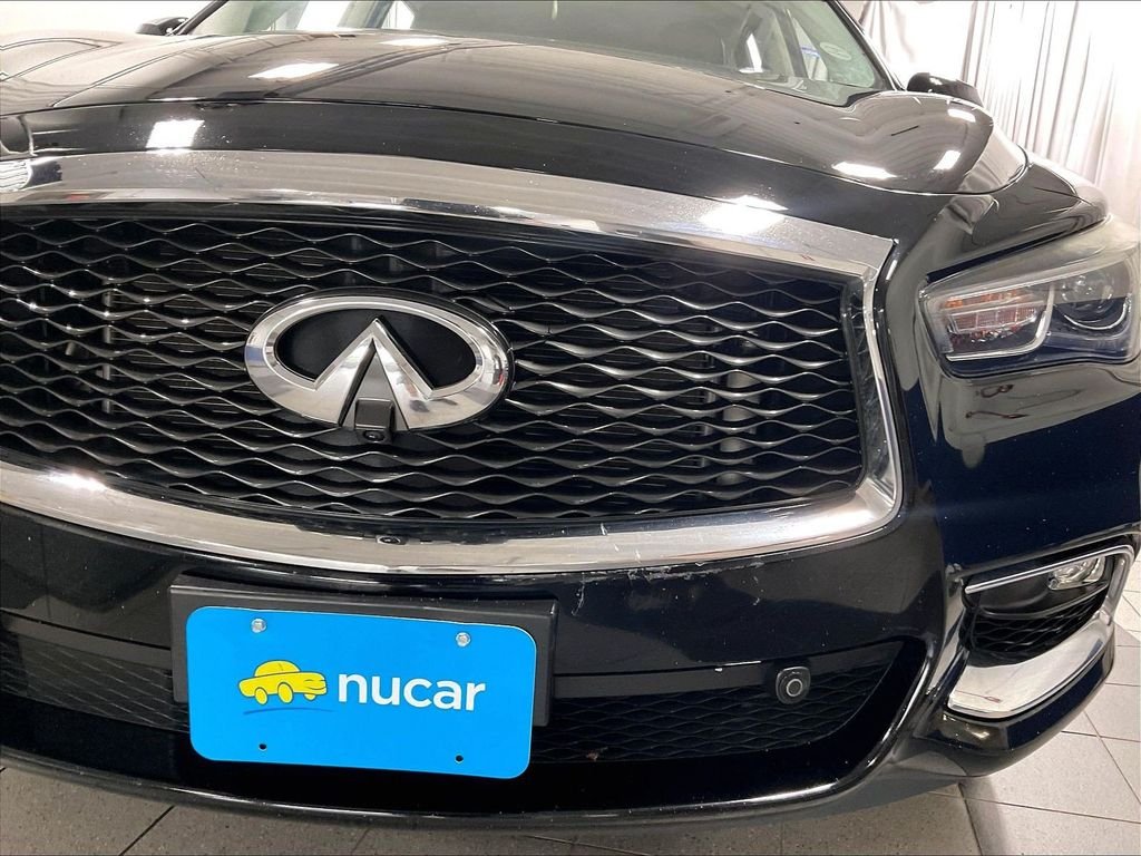 Used 2019 Black INFINITI LUXE image 33