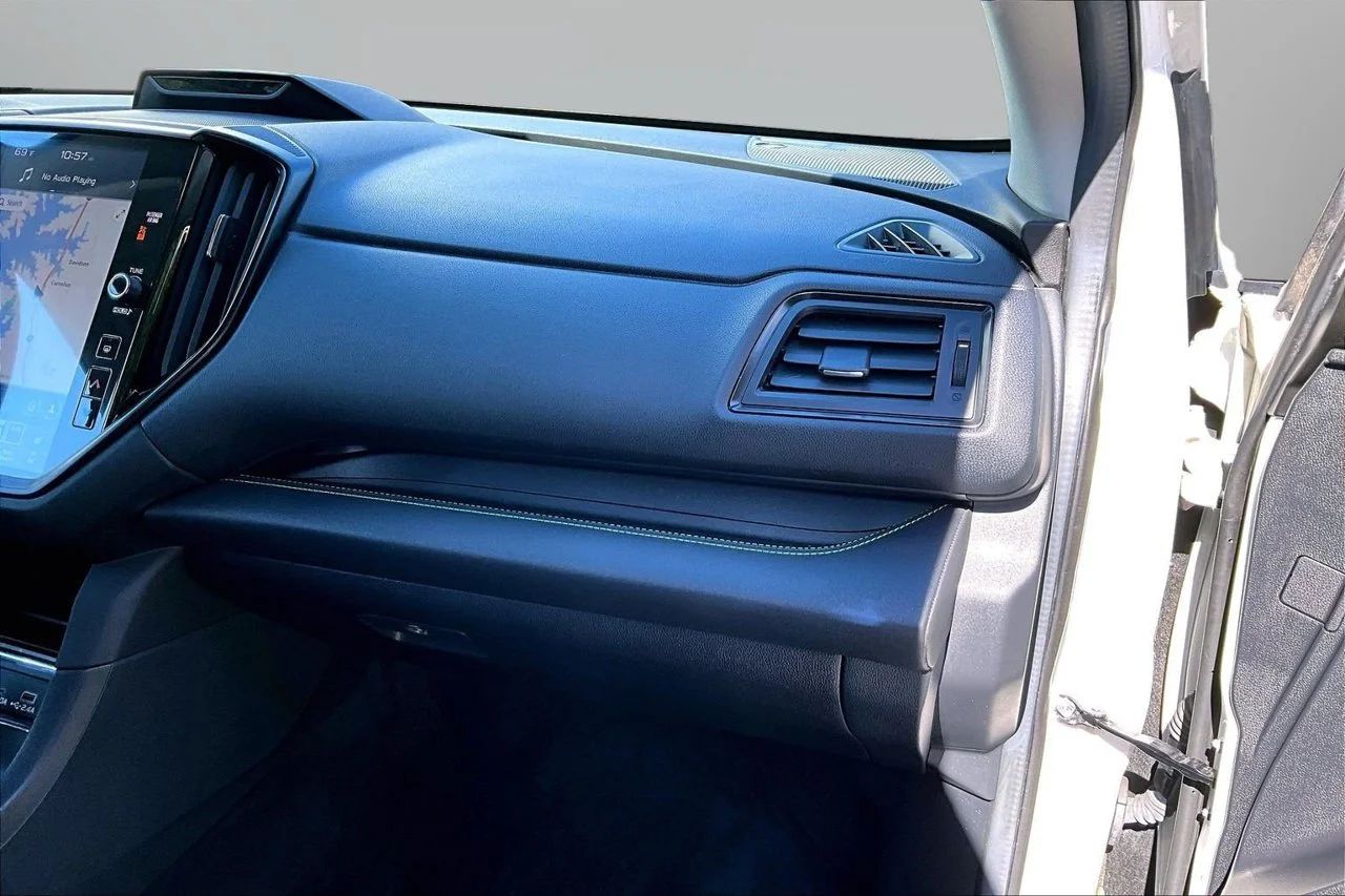 Used 2024 White Subaru Onyx Edition image 20