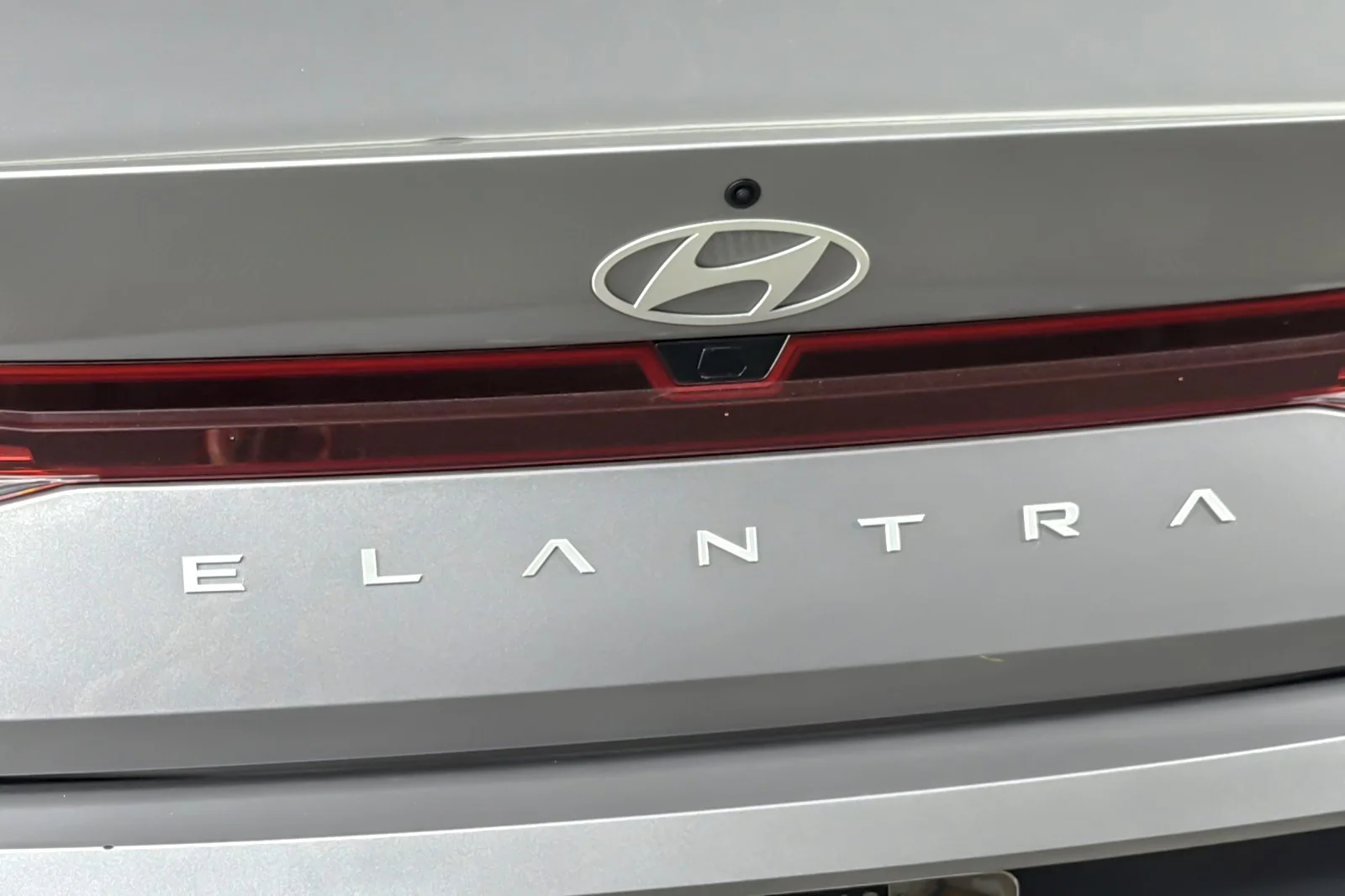 Used 2024 GRAY Hyundai SEL IVT image 26