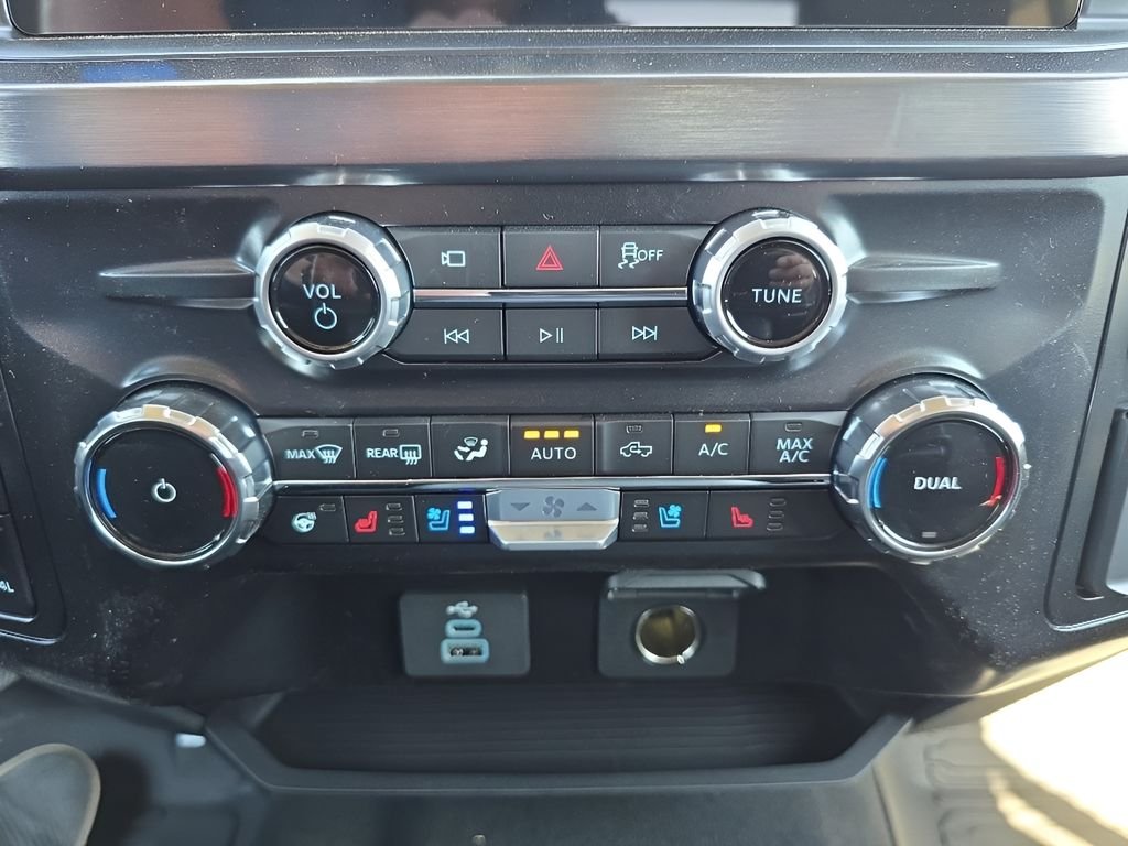 New 2026 Avalanche Ford F-350® Lariat® image 20