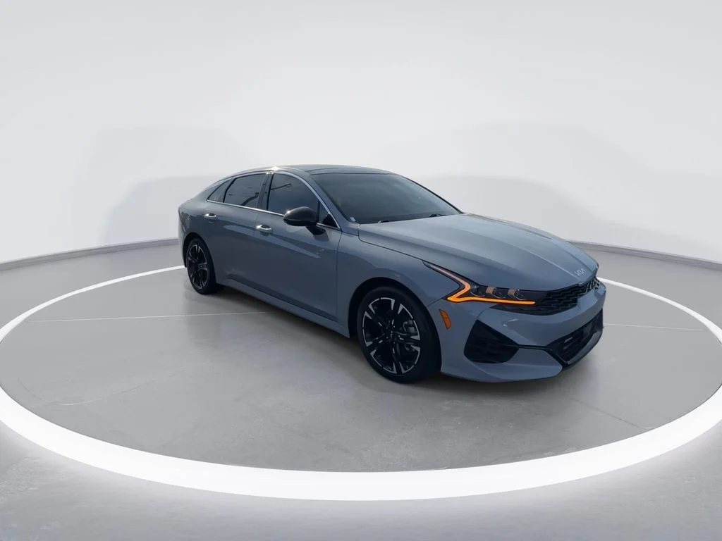 Used 2023 Gray Kia GT-Line image 2