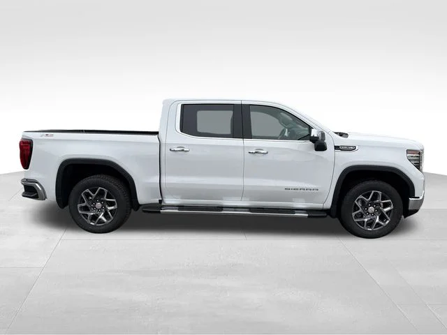 2026 GMC Sierra 1500 SLT - Photo 8