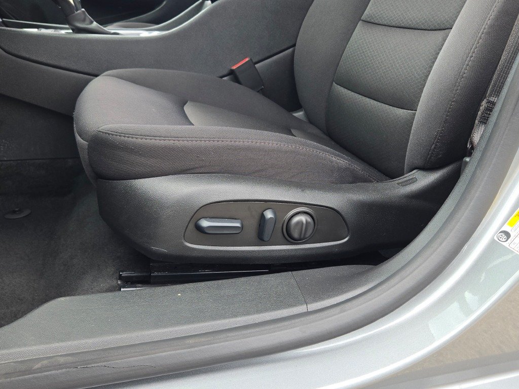 Used 2024 Gray Chevrolet LT image 21