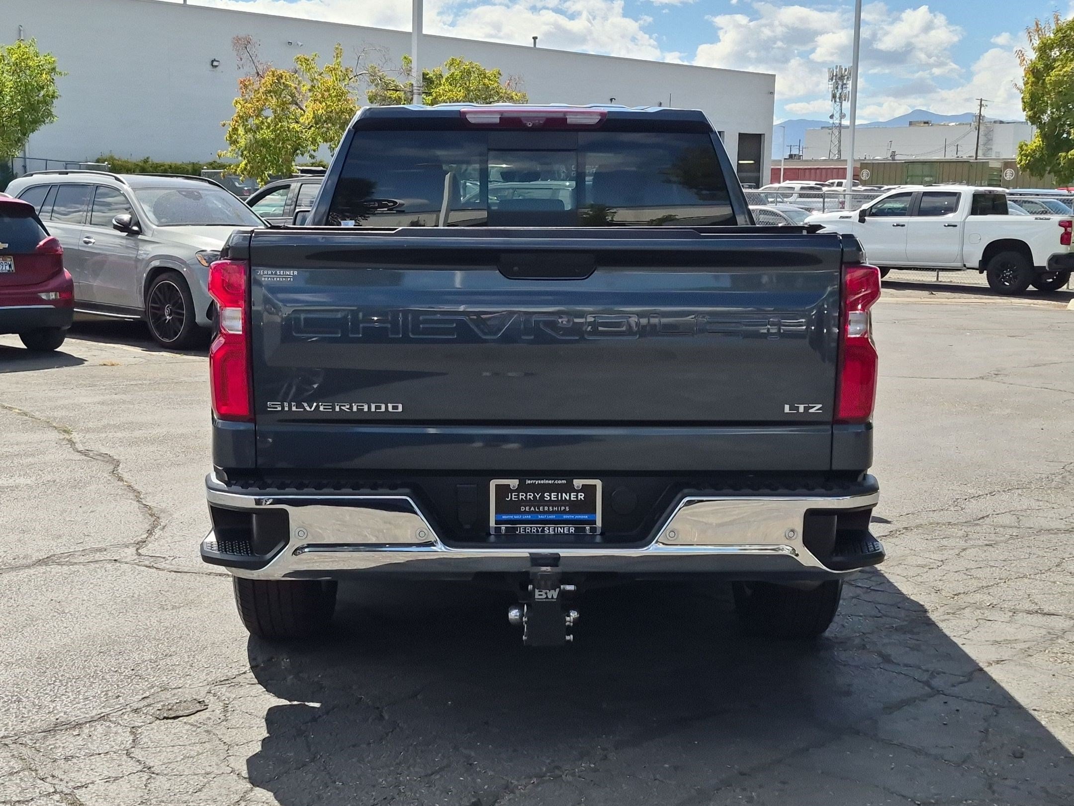 Used 2021 SHADOW GRAY METALLIC Chevrolet LTZ image 4