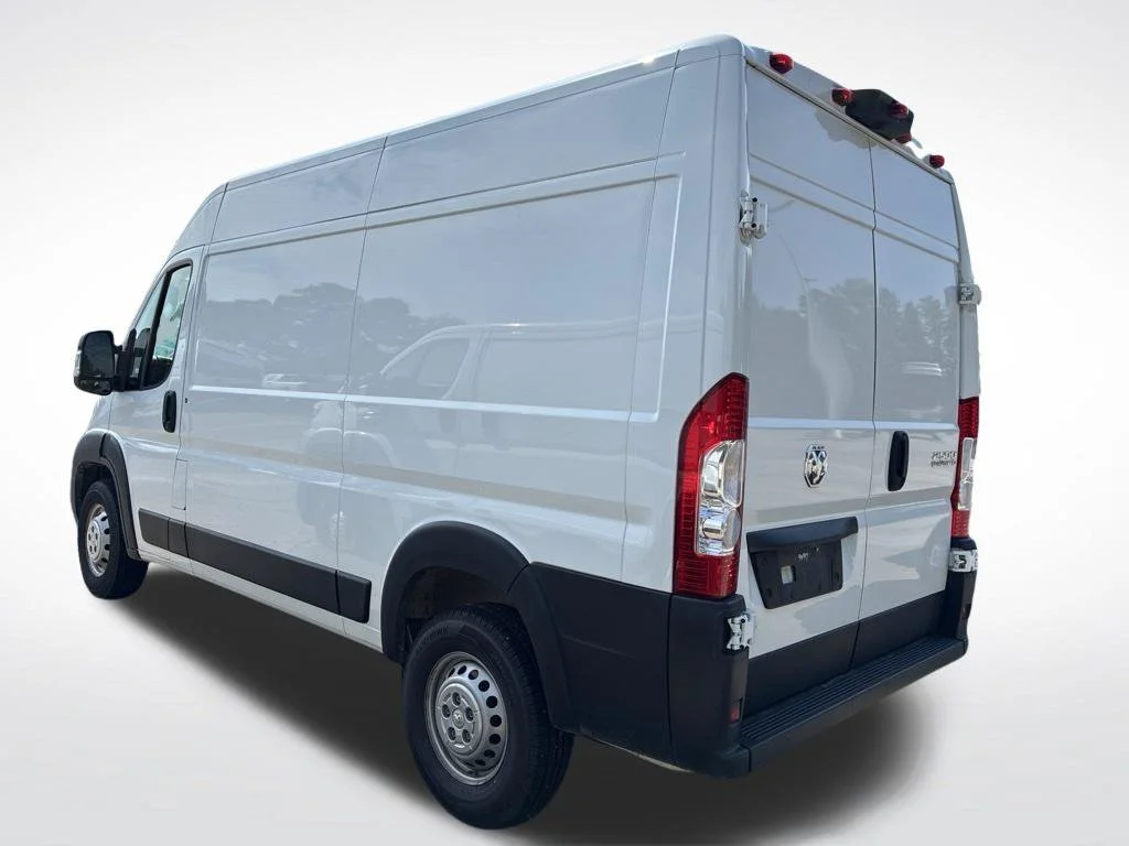 Used 2025 White Ram High Roof image 3