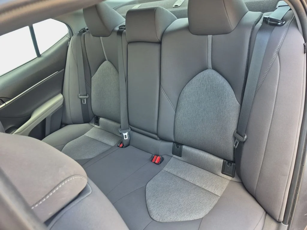 2023 Toyota Camry LE - Photo 19
