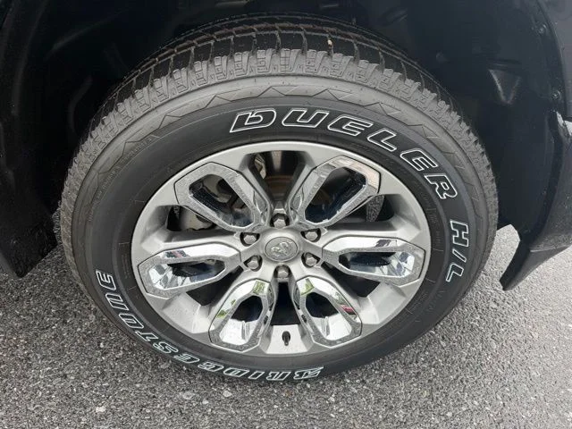 Used 2023 Black Ram Laramie image 10