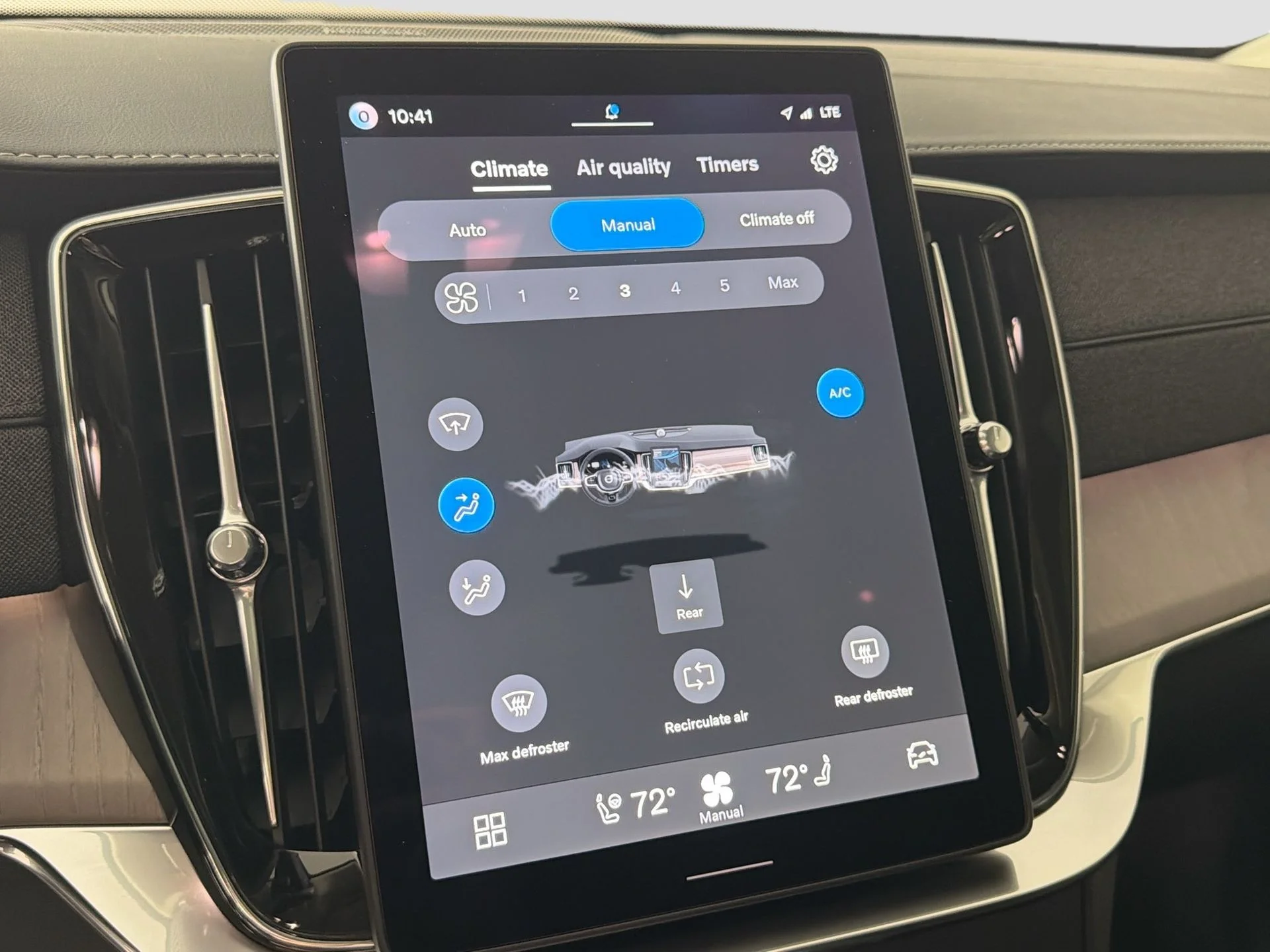 New 2026 Onyx Black Volvo Ultra image 14
