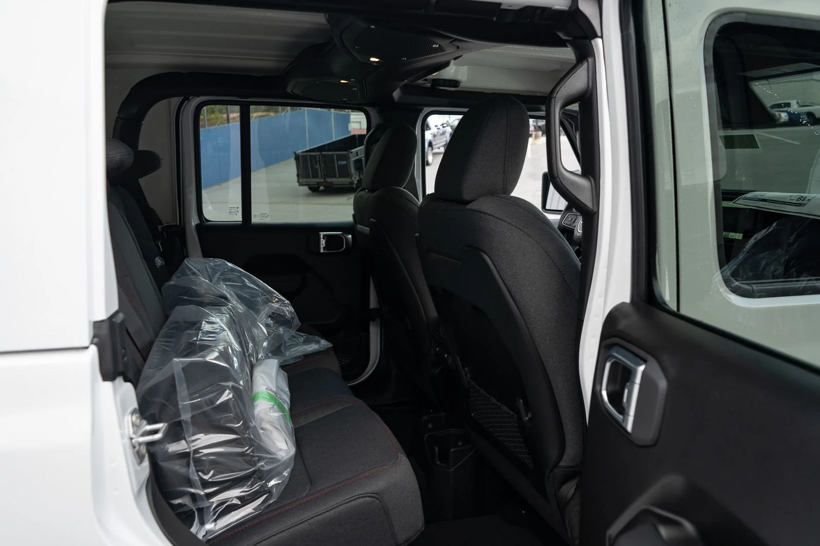 New 2026 White Jeep Rubicon image 20