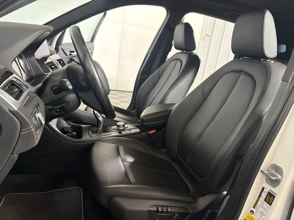 2021 BMW X1 28i - Photo 10