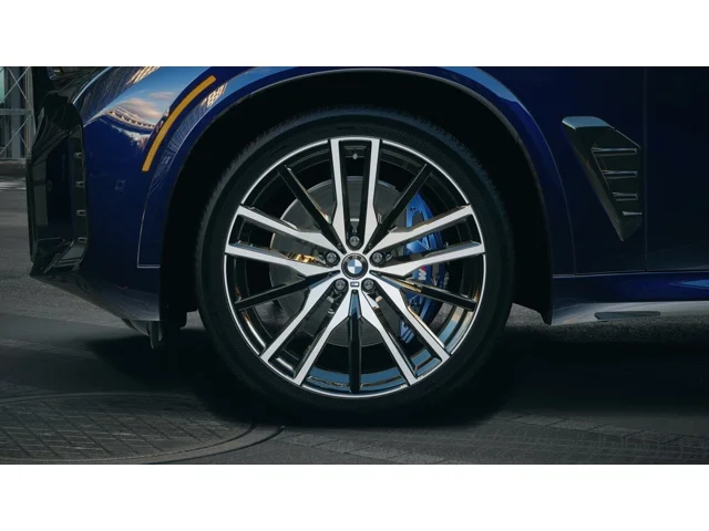 New 2026 Tanzanite Blue II Metallic BMW xDrive40i image 7