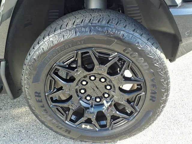 Used 2026 Void Black GMC 2X image 3