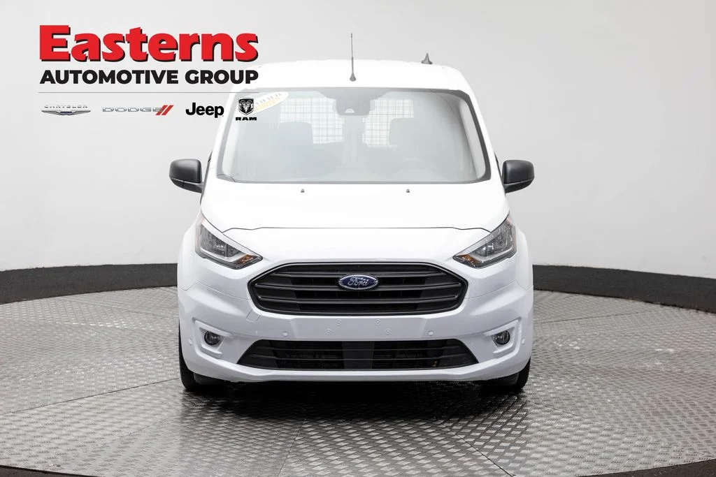 Used 2022 White Ford XLT image 2