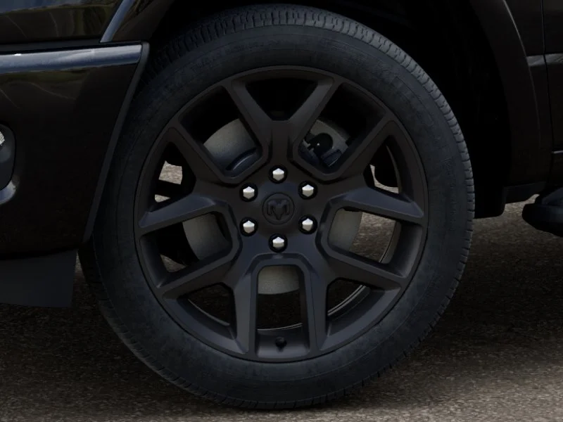New 2026 Diamond Black Crystal Pearl-Coat Exterior Paint RAM Laramie image 34