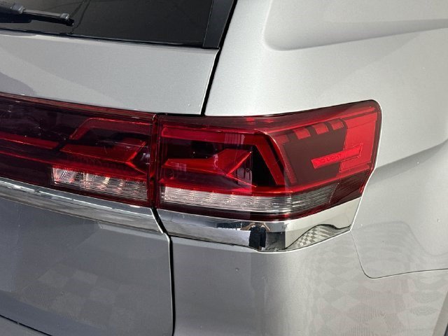 Used 2026 Silver Mist Metallic Volkswagen 2.0T SE w/Technology image 30