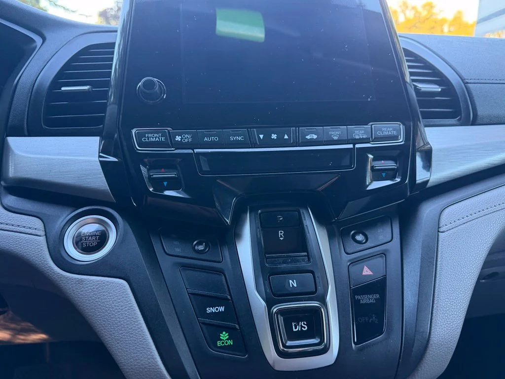 Used 2019 Modern Steel Metallic Honda EX image 16