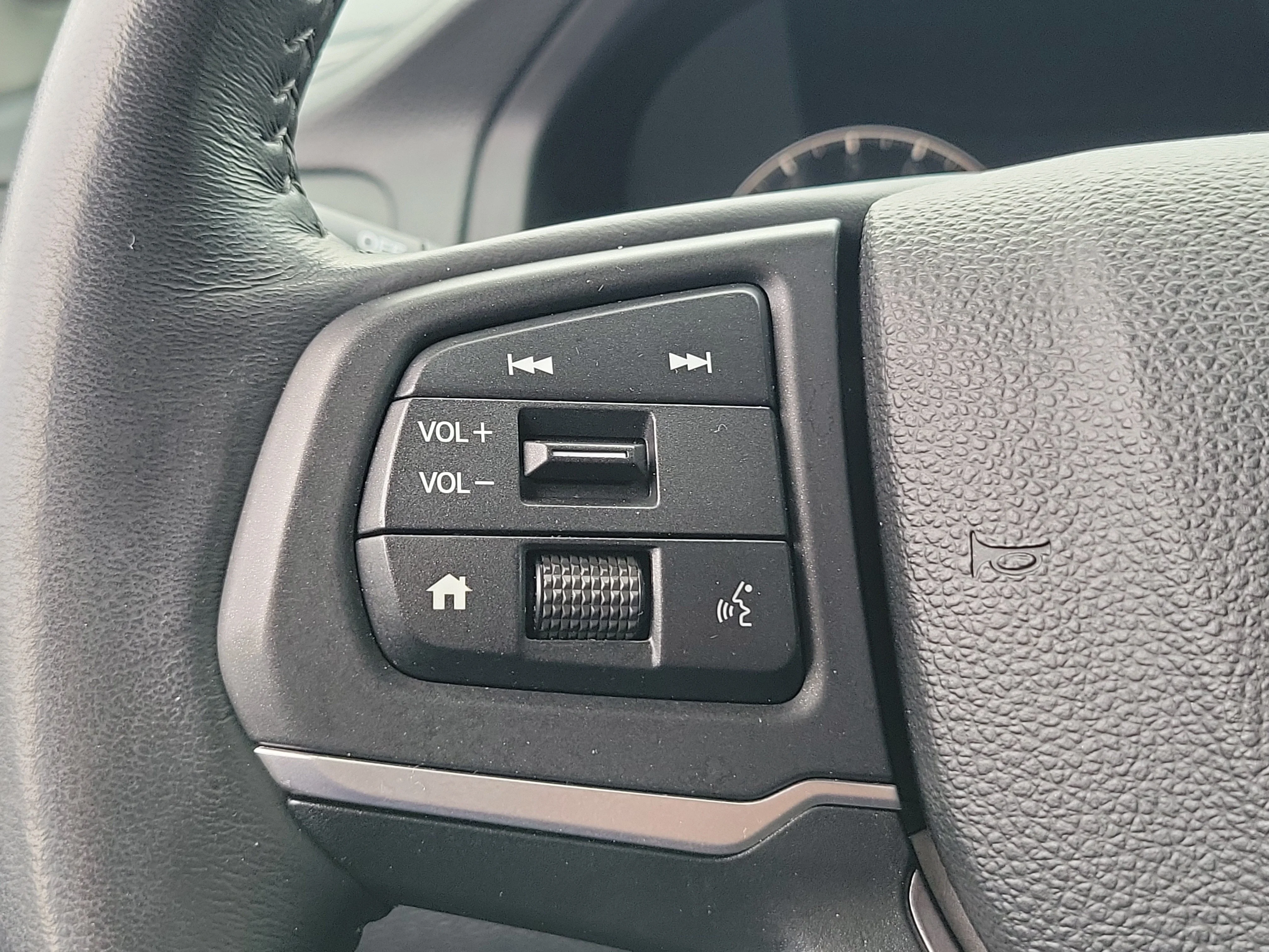 2025 Honda Ridgeline Sport - Photo 66