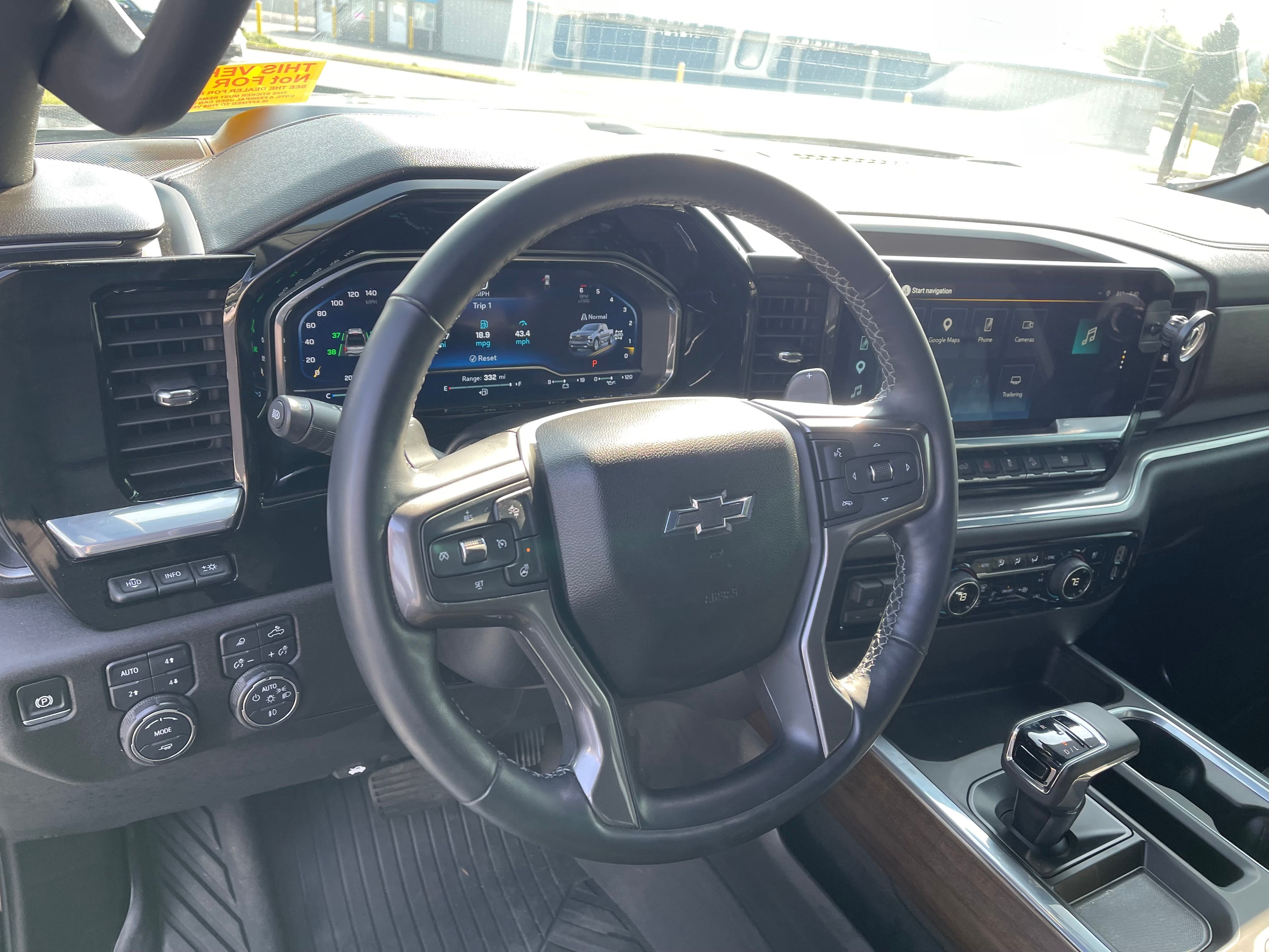 Used 2024 Black Chevrolet High Country image 9