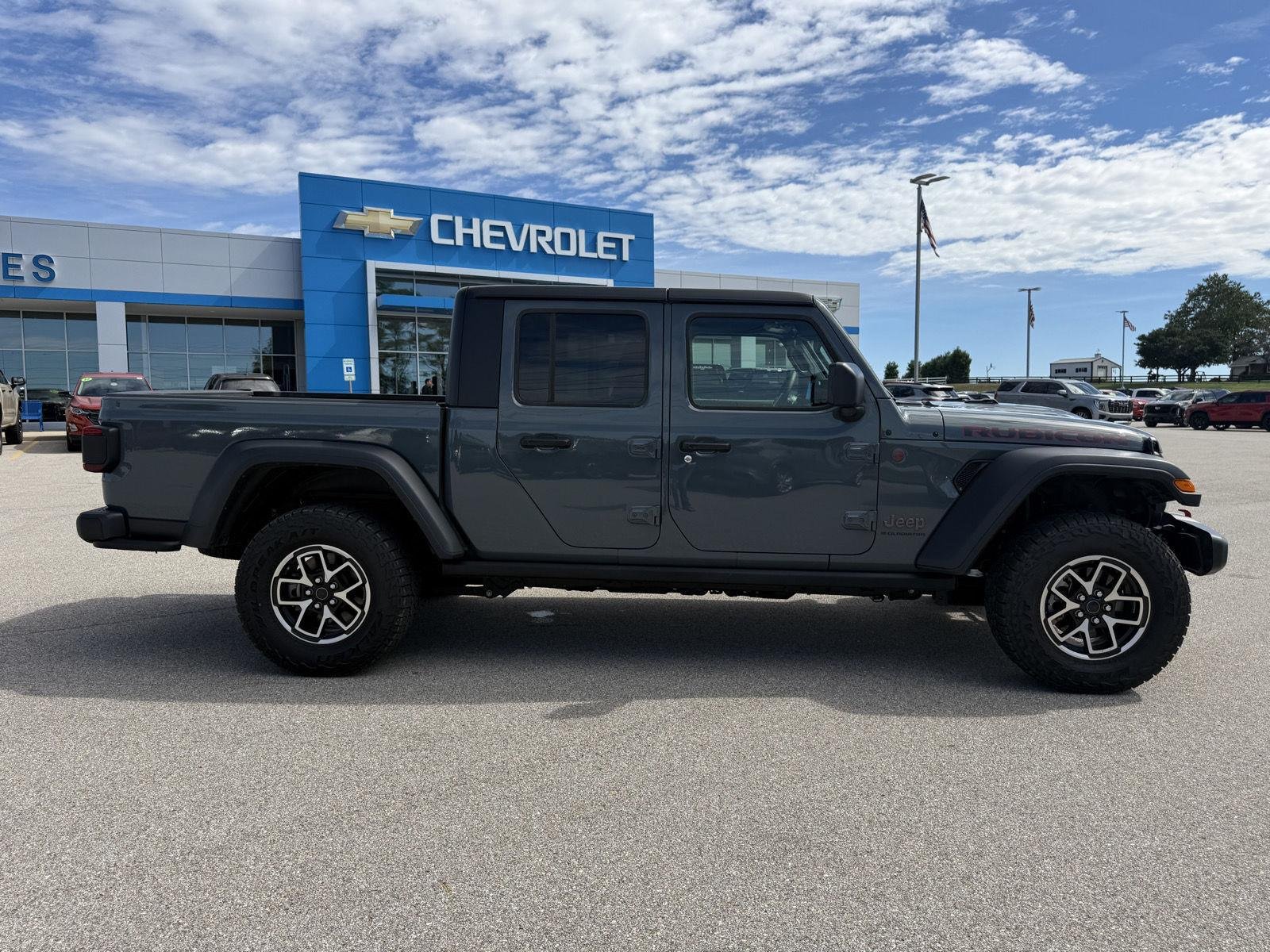 Used 2025 Anvil Clearcoat Jeep Rubicon image 7