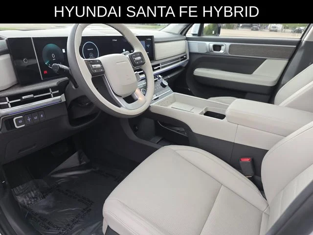 Used 2025 White Hyundai Calligraphy image 26