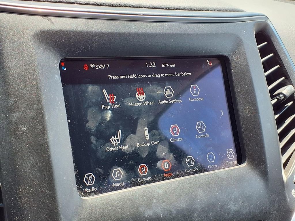 Used 2019 Sting-gray Clearc Jeep Latitude Plus image 17