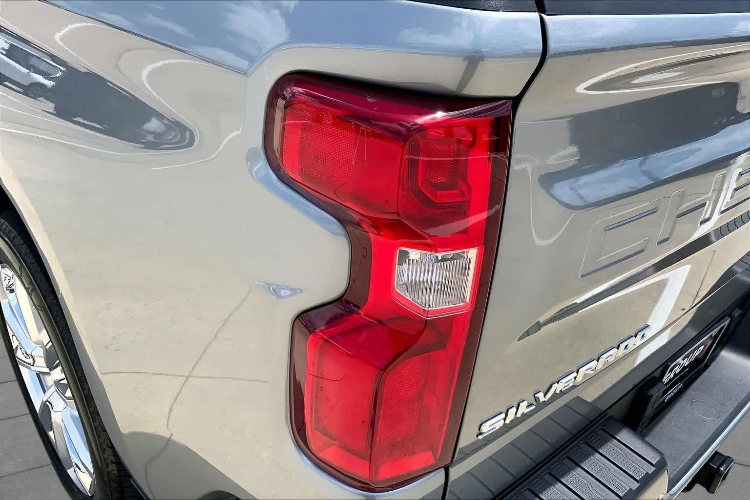 Used 2023 Sterling Gray Metallic Chevrolet High Country image 28