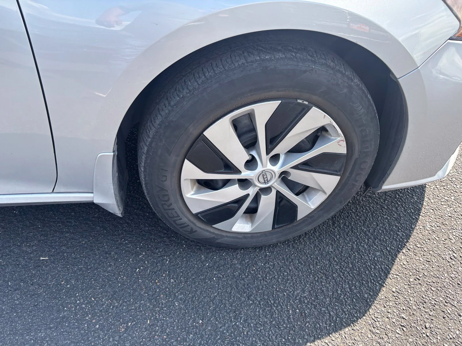 Used 2024 Silver Nissan 2.5 S image 15