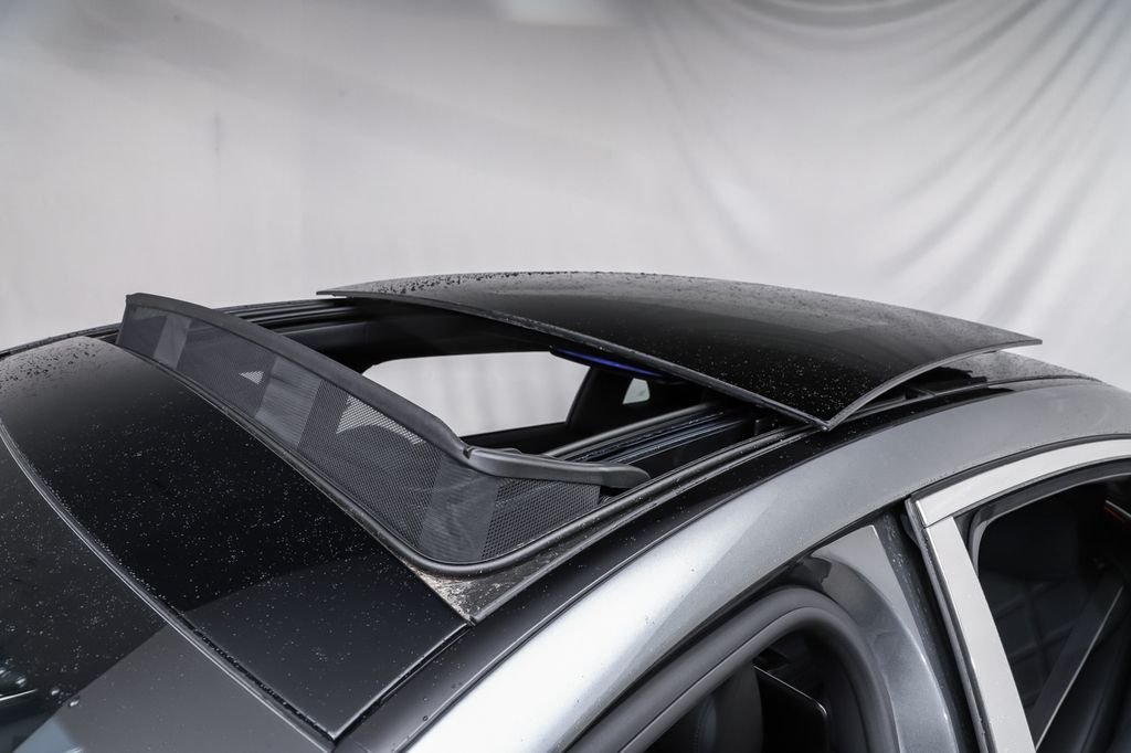 Certified Used 2024  Mercedes-Benz Maybach S 580 image 5